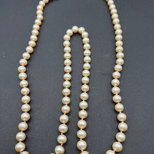 Vintage Marvella Champagne Faux Pearl 35.5” Opera Length Gold Tone Clasp